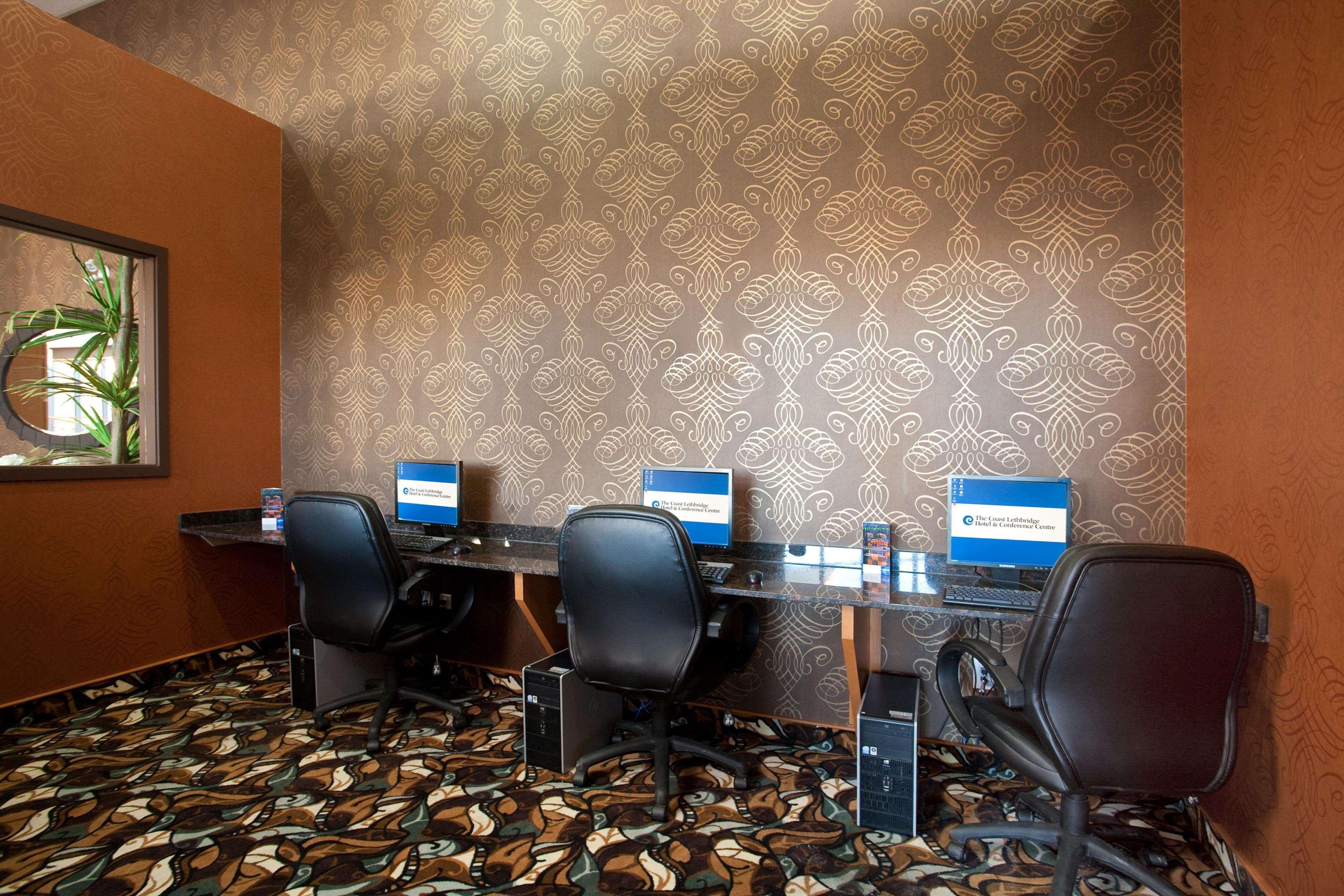 Coast Lethbridge Hotel&Conference Centre Buitenkant foto