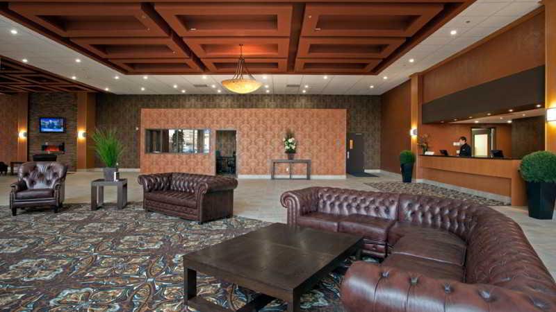 Coast Lethbridge Hotel&Conference Centre Buitenkant foto