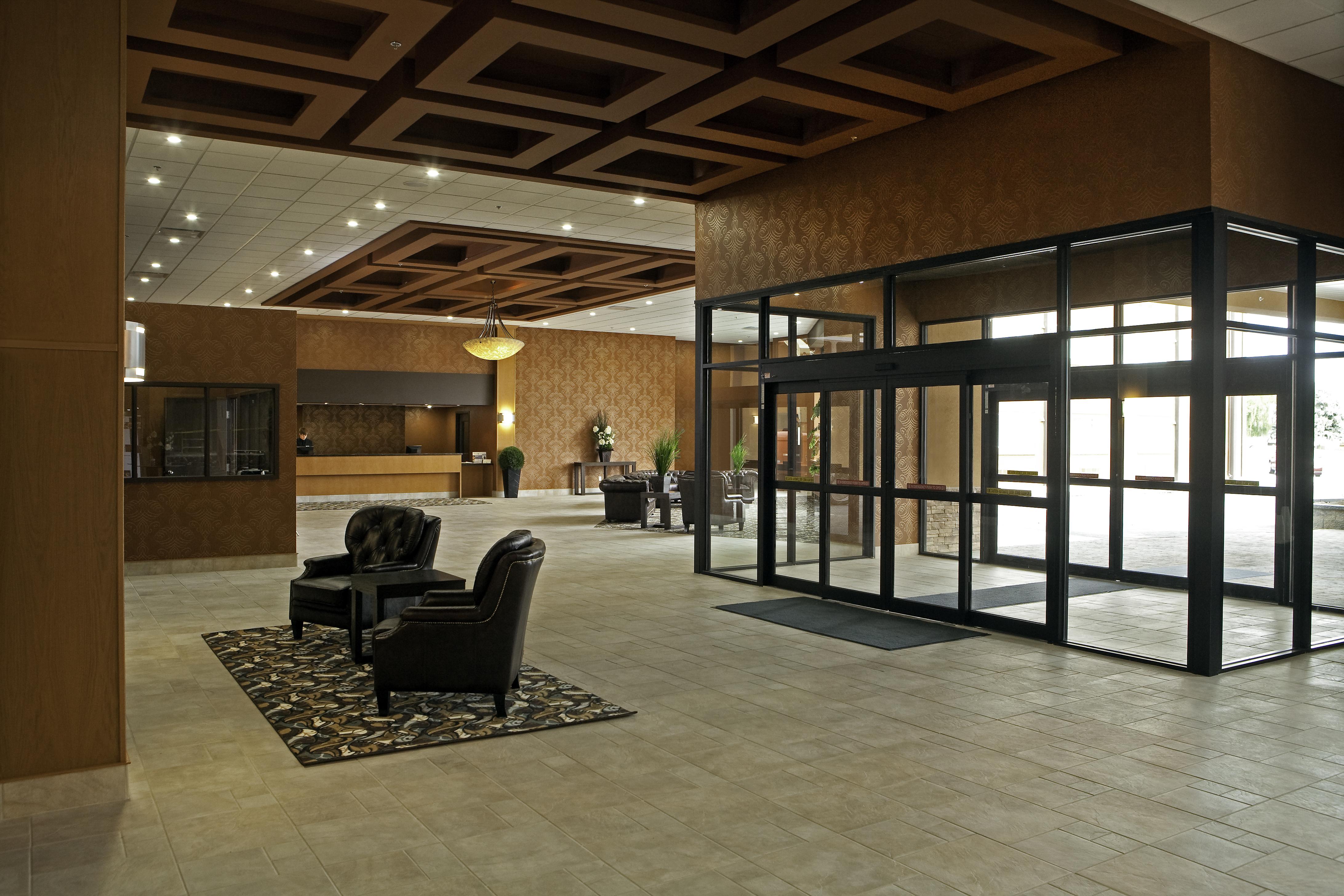 Coast Lethbridge Hotel&Conference Centre Buitenkant foto