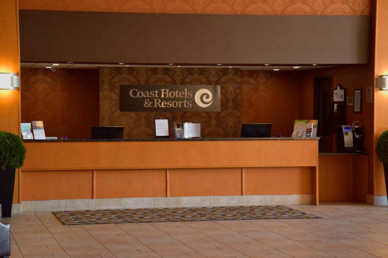 Coast Lethbridge Hotel&Conference Centre Buitenkant foto